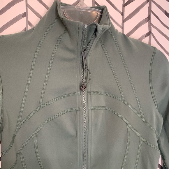 🔸 Lululemon define jacket dark forest 4 green NWT - Picture 6 of 10